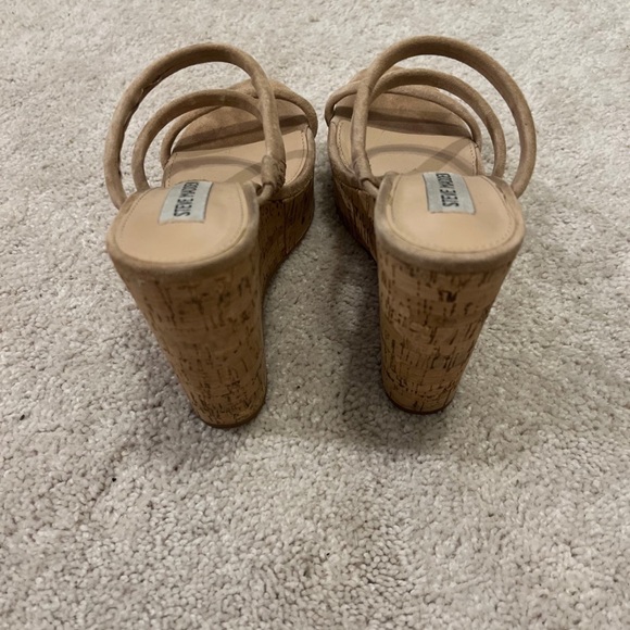 Steve Madden Summer Camel Suede - Picture 3 of 6